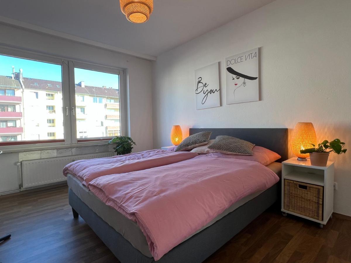 Helle Ferienwohnung mit Doppelbett
